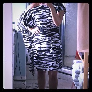 One shoulder zebra dress
